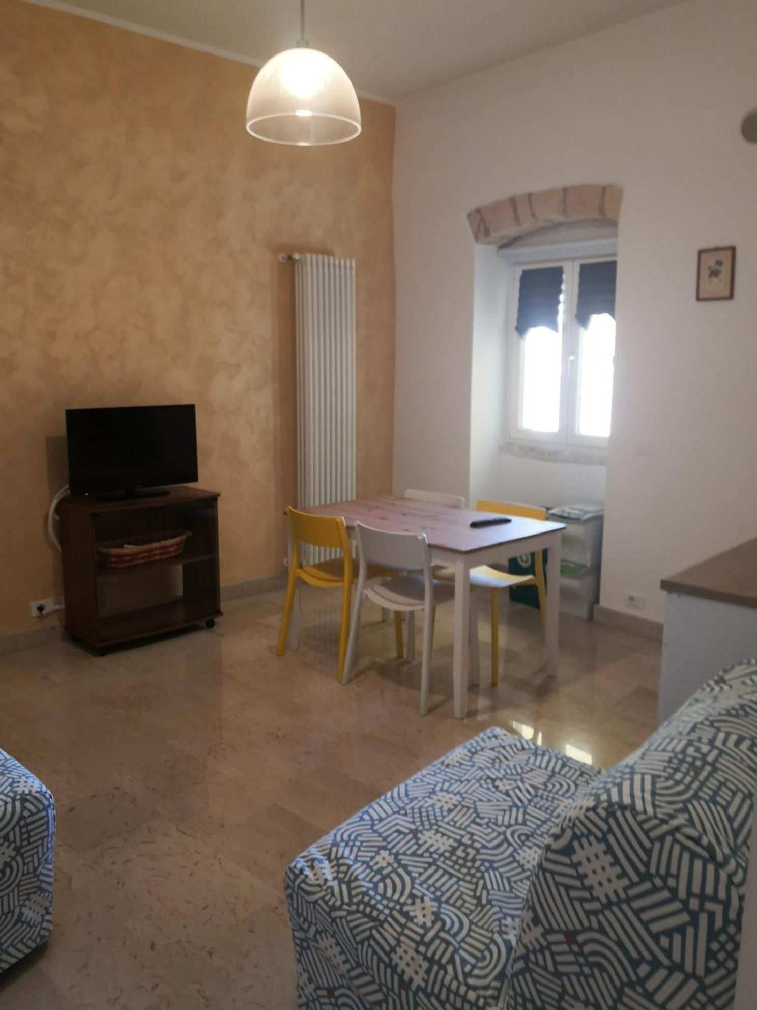 B&B Piazza Garibaldi Santeramo in Colle Exterior photo